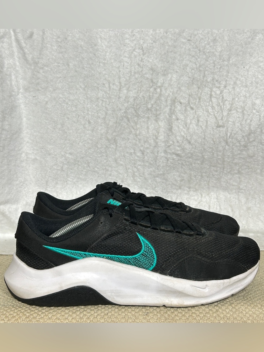 Nike Mens Legend Essential 3 Next Nature Running Athletic Sneakers Shoes SZ 10